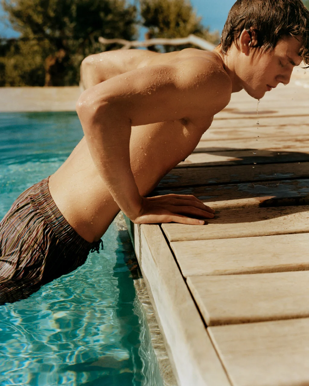 Paul smith hot sale swim shorts uk
