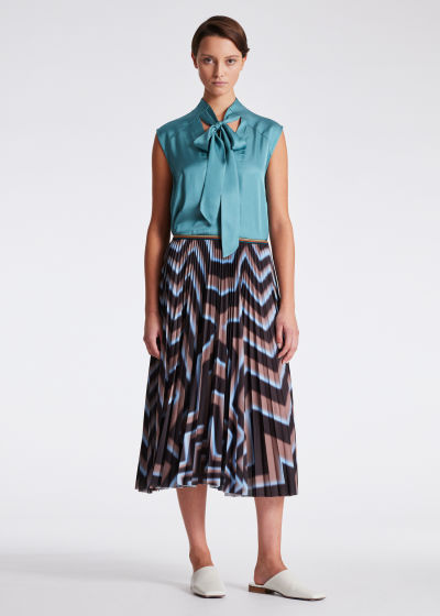 Model View - Women's Beige and Blue Zig Zag Pleated Skirt Paul Smith