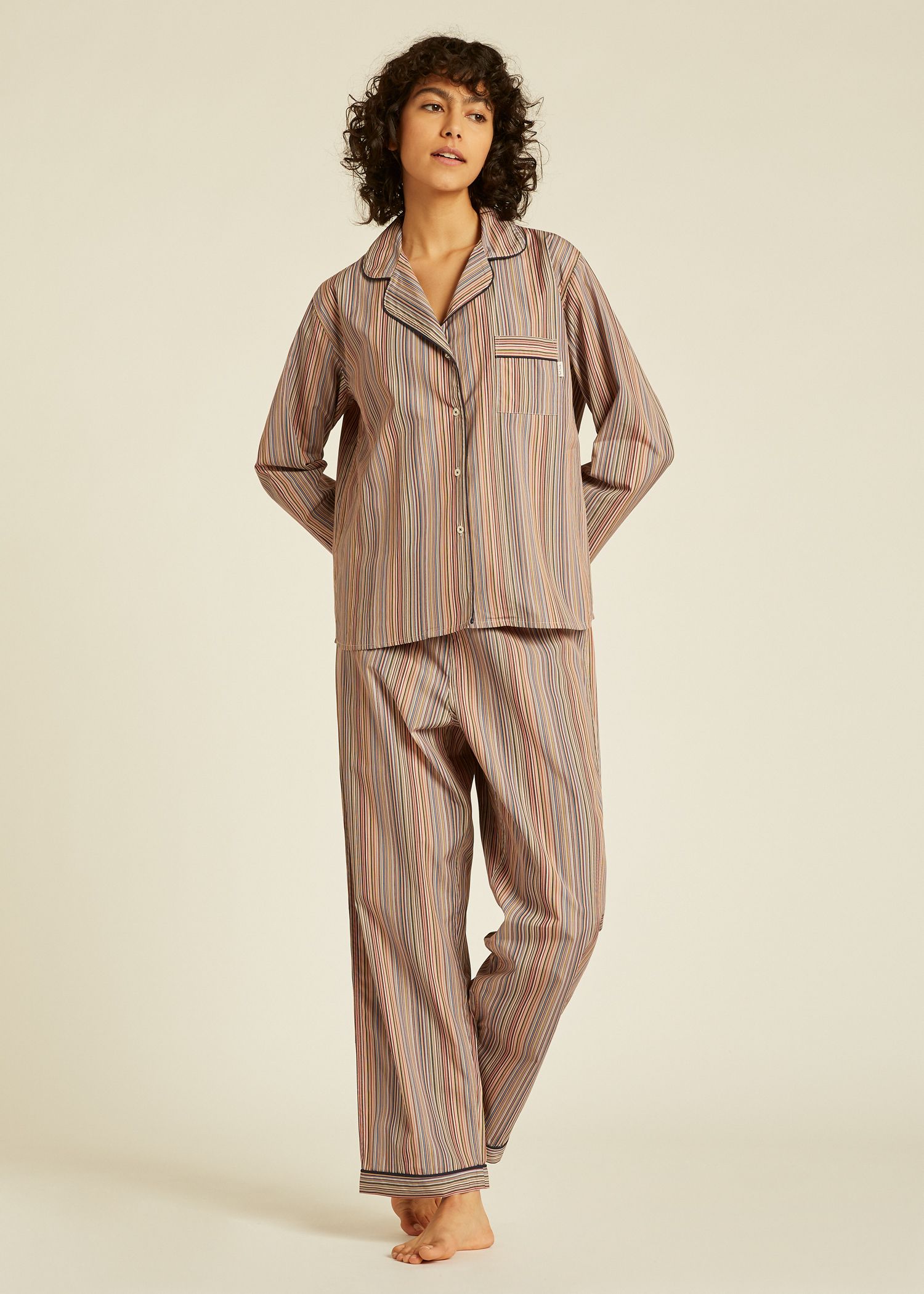 cherche pyjama homme)