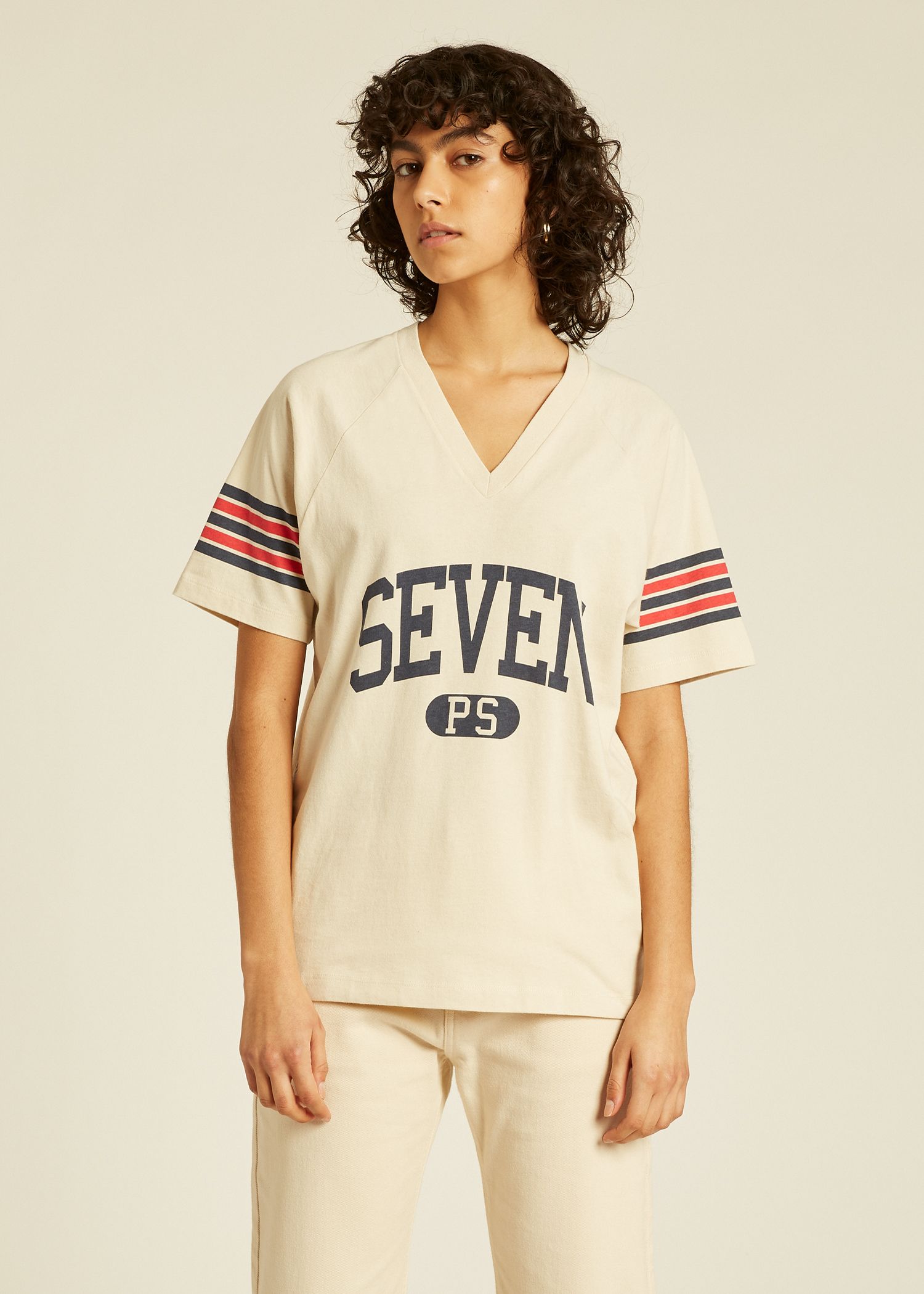 t shirt seven