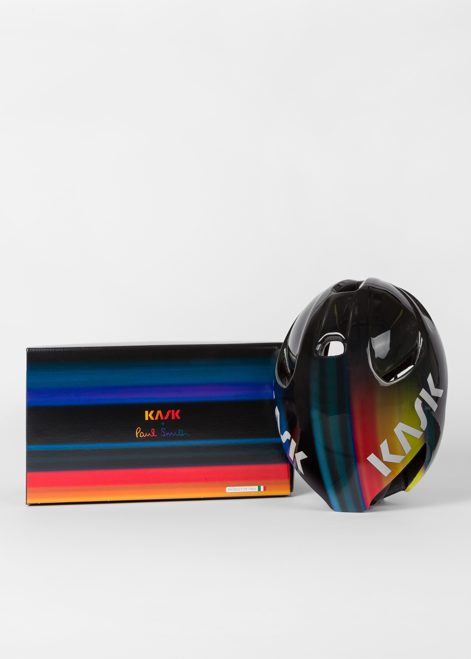 Vue de la boîte - Paul Smith x Kask - Casque De Vélo 'Rainbow Stripe' Utopia