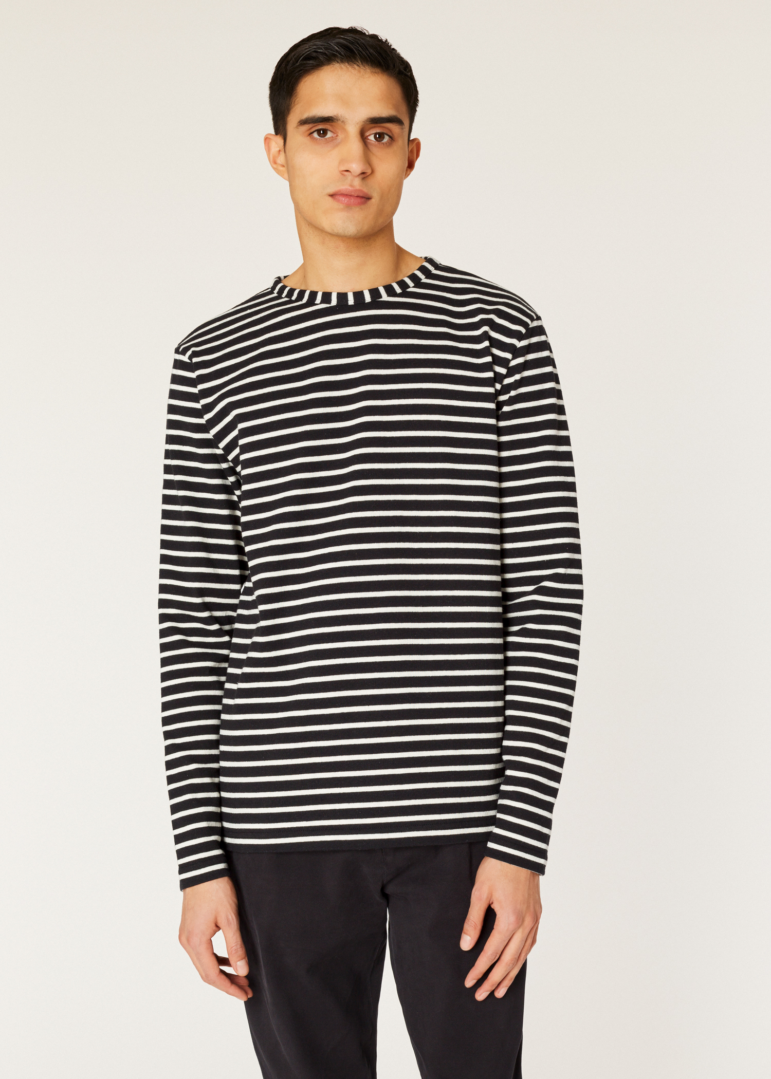 black white striped long sleeve t shirt