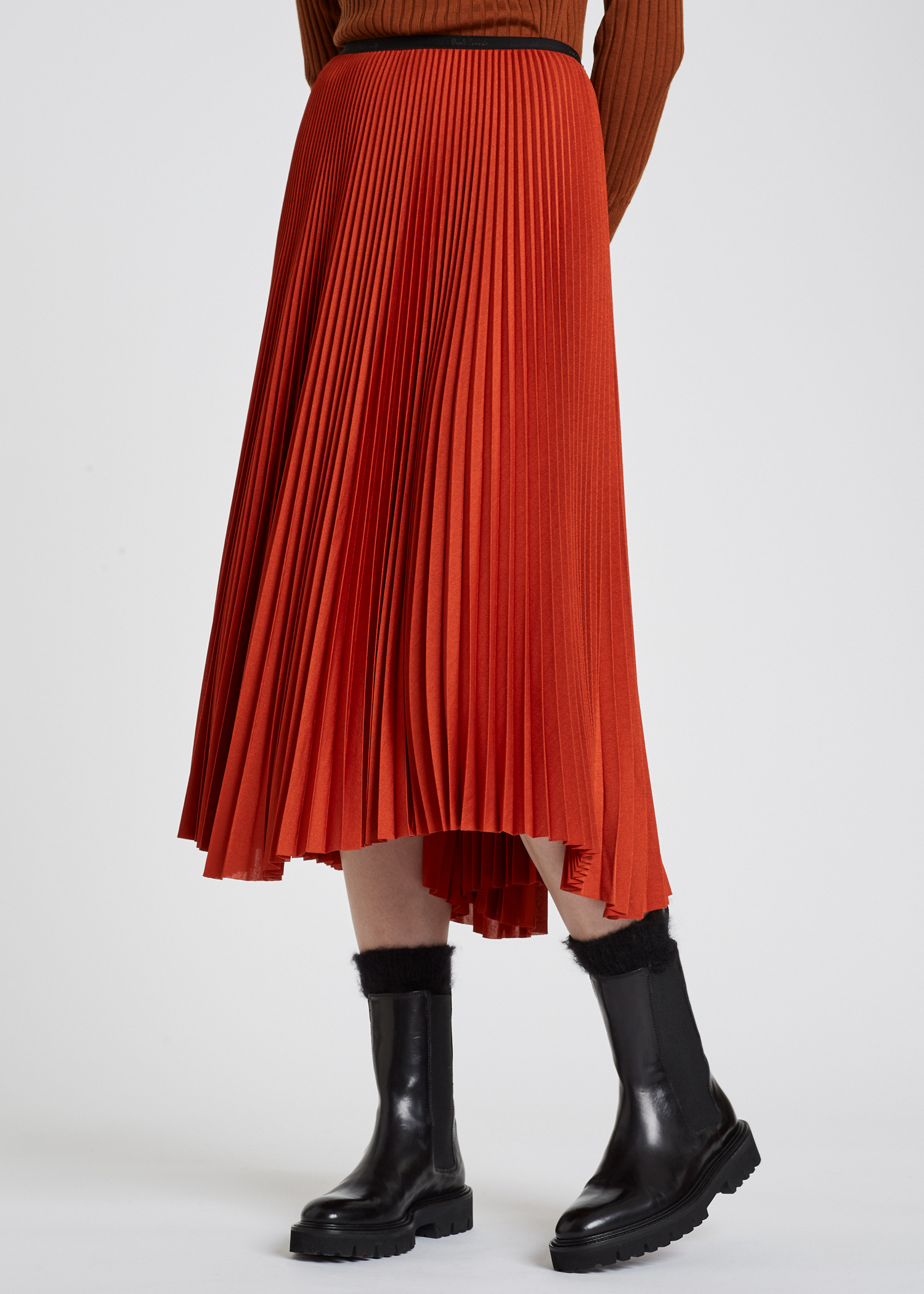 Women's Rust Pleated Skirt