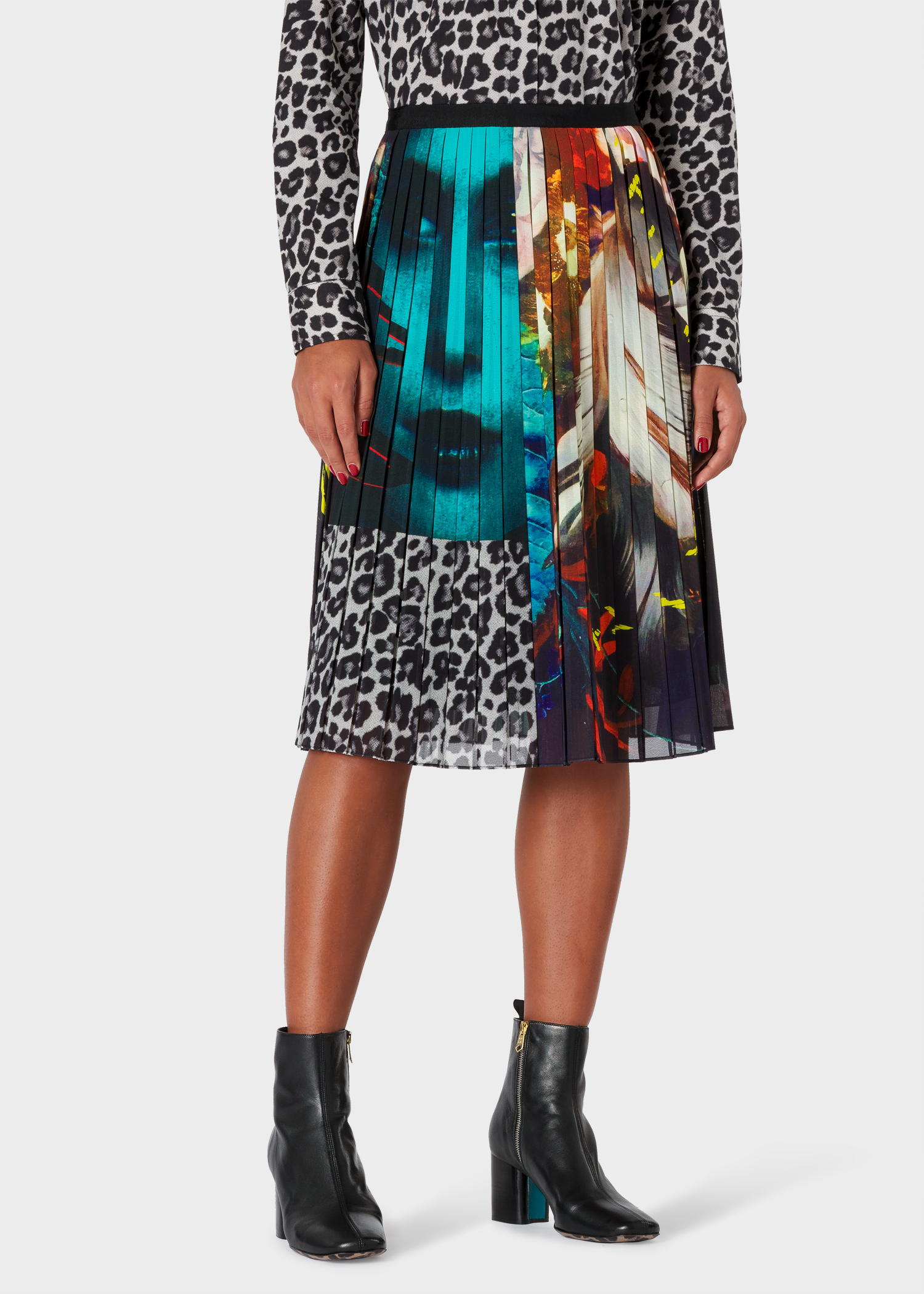Model front close up - Women's Patchwork 'New Masters' Print Pleated Midi Skirt Paul Smith